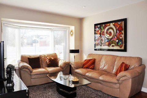 3381 Masthead Cres, Mississauga, L5L1G9 | Image 2