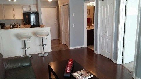 2113 - 6 Dayspring Circ, Brampton, L6P2Z6 | Image 3