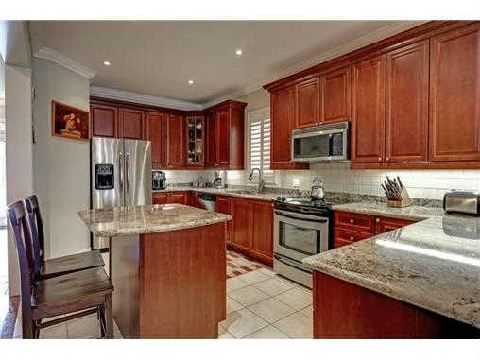 3269 Stocksbridge Ave, Oakville, L6M0E3 | Image 3