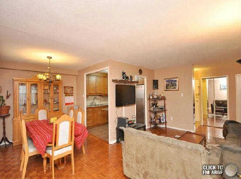 703 - 2345 Confederation Pkwy, Mississauga, L5B2H3 | Image 2