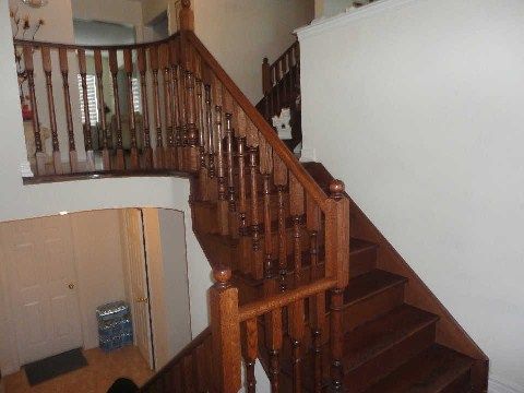 5 Amy Ave, Brampton, L6P3L7 | Image 2