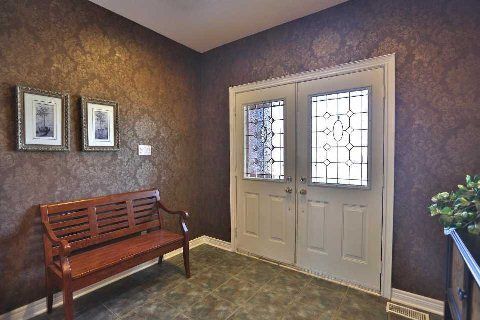 77 Colonel Bertram Rd, Brampton, L6Z4T6 | Image 2