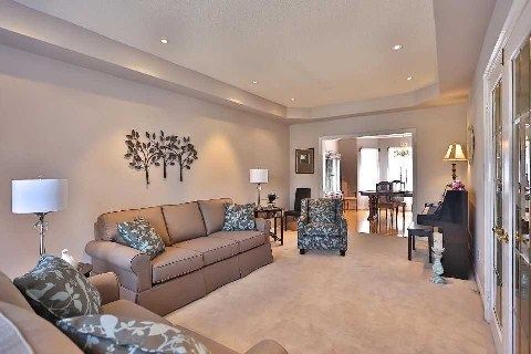77 Colonel Bertram Rd, Brampton, L6Z4T6 | Image 3