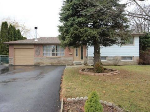 15 Lawrence Ave, Orangeville, L9W1S5 | Image 2