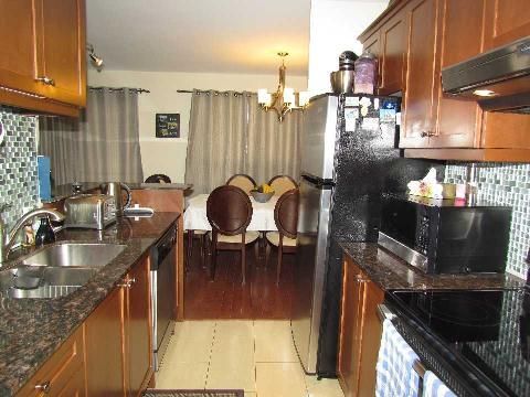 303 - 60 Gulliver Rd, Toronto, M6M2M6 | Image 2