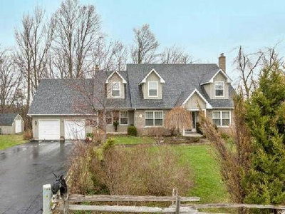 Detached House sold at 163 Confederation Street, Halton Hills, Ontario, L7G4S8 - Glen Williams - MLS: W2891922