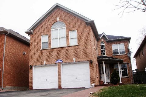 31 Sheepberry Terr, Brampton, L7A2B6 | Image 2
