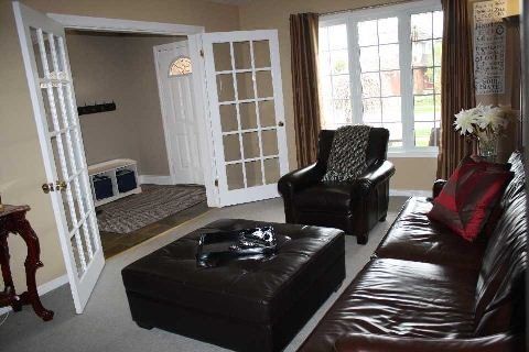 70 Hunter Rd, Orangeville, L9W5C5 | Image 3