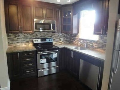Detached House sold at 54 Patika Avenue, Toronto, Ontario, M9N2E9 - Weston - MLS: W2918729