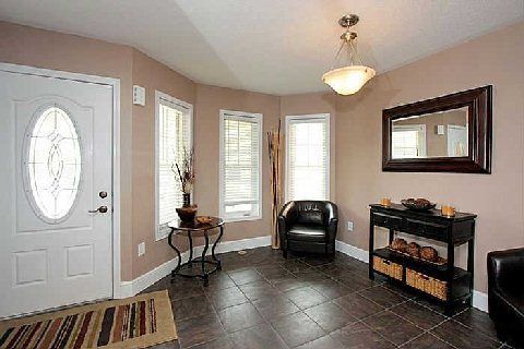 244 Whetham Hts, Milton, L9T0P2 | Image 2