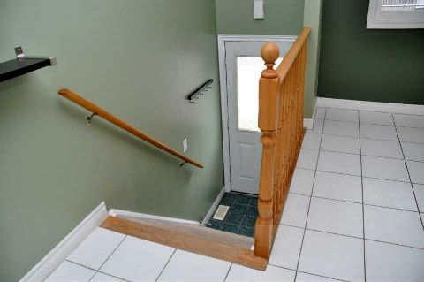 30 - 1751 Lampman Ave, Burlington, L7L6W3 | Image 2