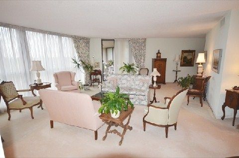 601 - 2010 Islington Ave, Toronto, M9P3S8 | Image 3