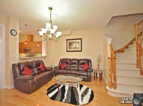 3402 Fountain Park Ave, Mississauga, L5M7E3 | Image 3