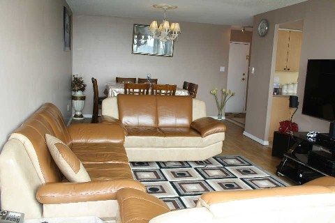 1607 - 21 Markbrook Lane, Toronto, M9V5E4 | Image 2