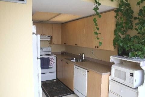 1607 - 21 Markbrook Lane, Toronto, M9V5E4 | Image 3