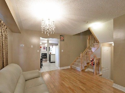 45 Roadmaster Lane, Brampton, L7A3A7 | Image 3