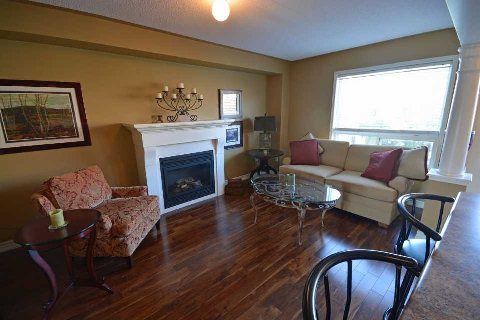 26 Snowberry Cres, Halton Hills, L76 6M4 | Image 2