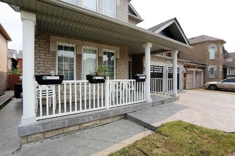 35 Duffield Rd, Brampton, L7A2P5 | Image 3