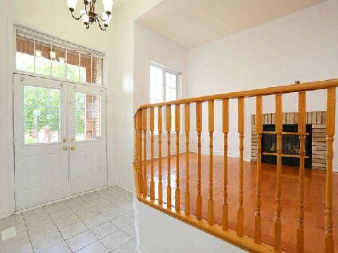 235 Van Kirk Dr, Brampton, L7A1M2 | Image 2