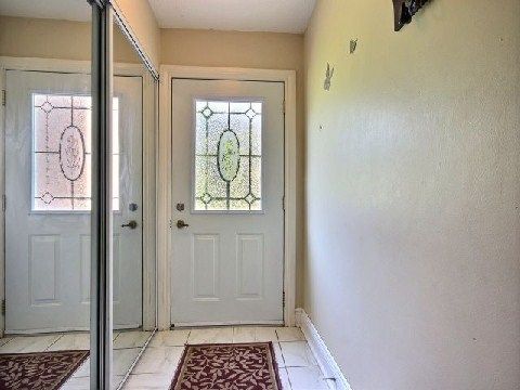 4 - 661 Francis Rd, Burlington, L7T3X6 | Image 2