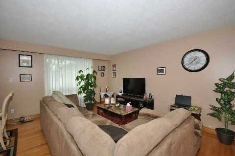 Detached House sold at 43 Farmington Drive, Brampton, Brampton East, L6W2V4 - MLS: W3011070