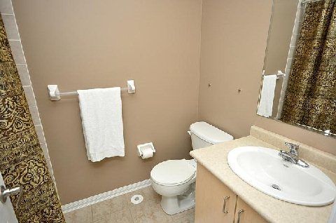 644 Scott Blvd, Milton, L9T0P2 | Image 3