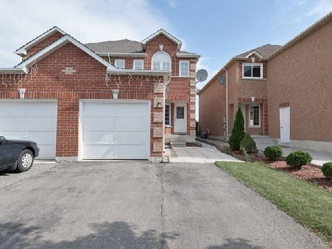 38 Kitto Crt, Brampton, L6Y 5B1 | Image 2