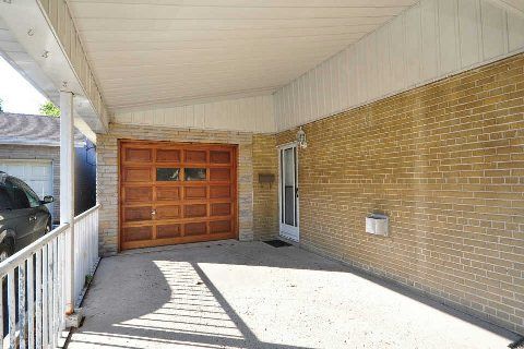 7496 Redstone Rd, Mississauga, L4T2B6 | Image 3