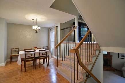 42 Lindridge Ave, Brampton, L6S3X1 | Image 3