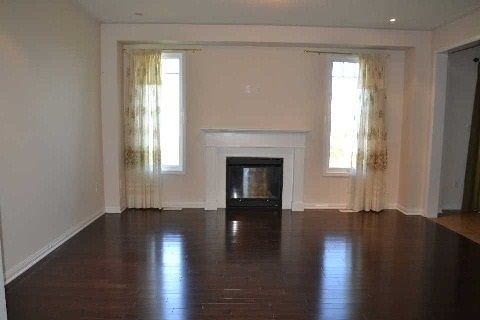 272 Leiterman Dr, Milton, L9T8B8 | Image 2