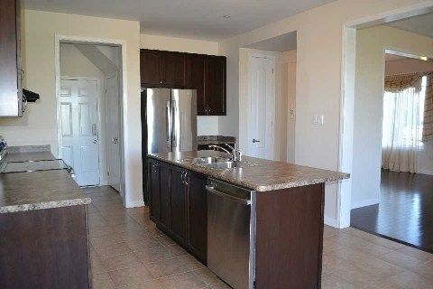 272 Leiterman Dr, Milton, L9T8B8 | Image 3