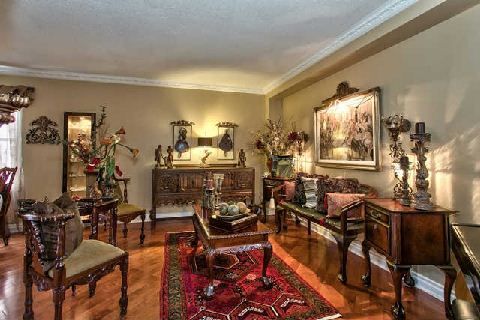 584 Four Winds Way, Mississauga, L5R3M4 | Image 2