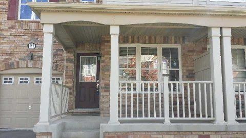 782 Maquire Terr, Milton, L9T6P5 | Image 2