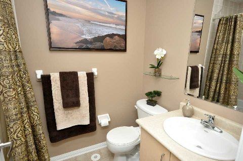 644 Scott Blvd, Milton, L9T0P2 | Image 2