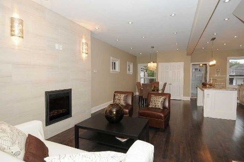 630 Runnymede Rd, Toronto, M6S3A2 | Image 2