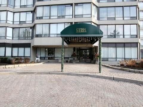 1704 - 26 Hanover Rd, Brampton, L6S4T2 | Image 3