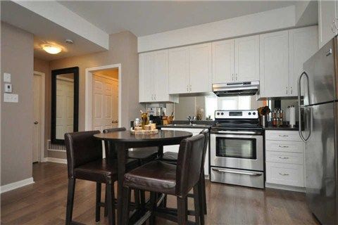 8 - 2895 Hazelton Pl, Mississauga, L5M 0S4 | Image 3