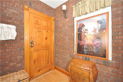 87 Fourth St, Toronto, M8V2Y4 | Image 3