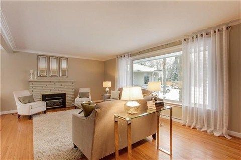 1445 Ryan Pl, Mississauga, L5C1J7 | Image 3