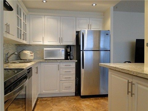 610 - 3590 Kaneff Cres, Mississauga, L5A3X3 | Image 3