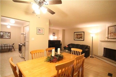 4151 Quaker Hill Dr, Mississauga, L5C3M2 | Image 2