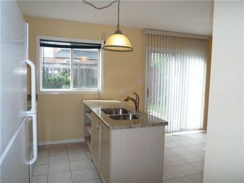 2103 Shady Glen Rd, Oakville, L6M3P1 | Image 3