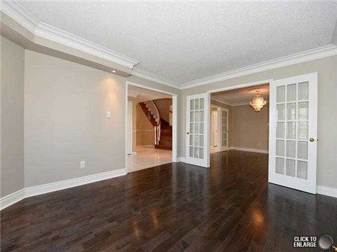 45 Livingston Dr, Caledon, L7C1A1 | Image 3