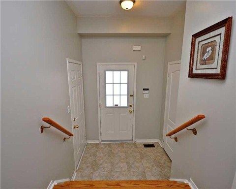 3974 Stardust Dr, Mississauga, L5M8A5 | Image 2