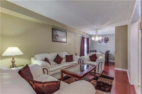 18 Prairie Rose Circ, Brampton, L6R1R4 | Image 3
