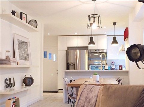125 Kane Ave, Toronto, M6M3N1 | Image 2