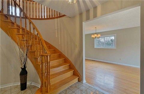 49 Marilyn St, Caledon, L7C 1H5 | Image 3