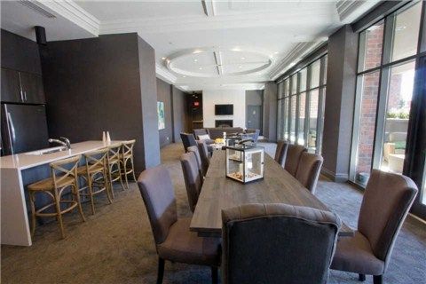 210 - 3563 Lake Shore Blvd W, Toronto, M8W0A3 | Image 3