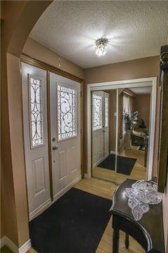 946 Mcbride Ave, Mississauga, L5C1L6 | Image 2