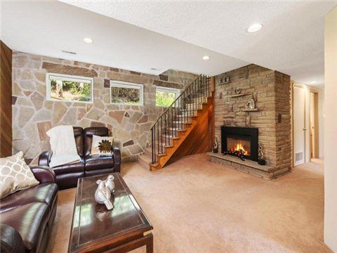 8 Ann St, Halton Hills, L7G2V2 | Image 3